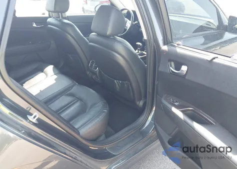 2016 Kia Optima Ex z USA, uszkodzony, nr VIN 5XXGU4L37GG008718